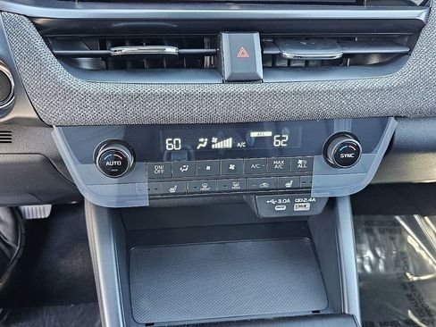 New 2026 Subaru Outback Premium image 28