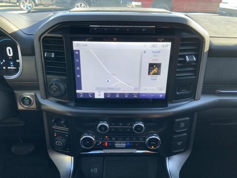 Used 2022 Ford F150 Platinum w/ Equipment Group 701A High image 40