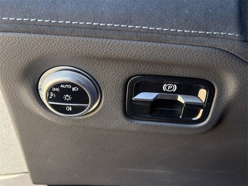 Used 2022 Mercedes-Benz EQS 450+ Sedan image 21
