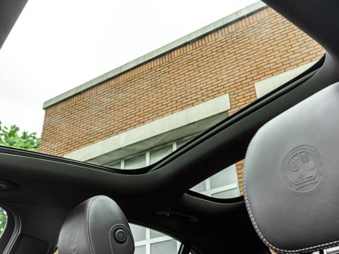 Used 2019 Mercedes-Benz E 63 AMG S image 14