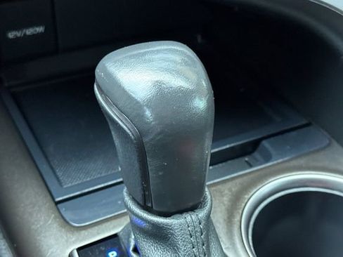 Used 2023 Toyota Camry SE FWD image 33