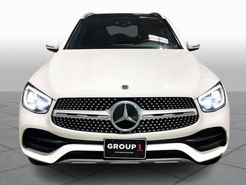 Used 2021 Mercedes-Benz GLC 300 4MATIC image 4