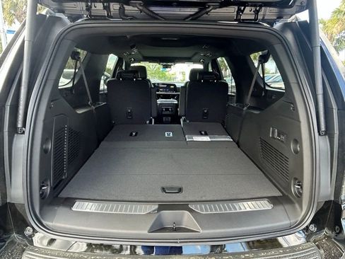 New 2026 Chevrolet Suburban High Country w/ Sun And Tow Package RWD image 10