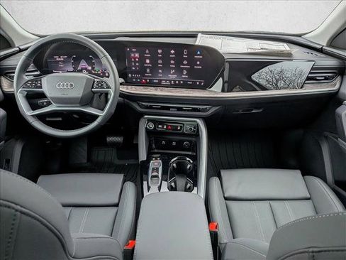 New 2025 Audi Q5 Premium Plus image 15