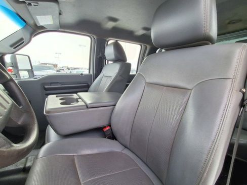 Used 2013 Ford F250 XL w/ Skid Plate Pkg image 11