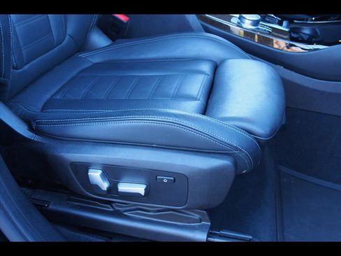 Used 2018 BMW X3 xDrive30i image 12