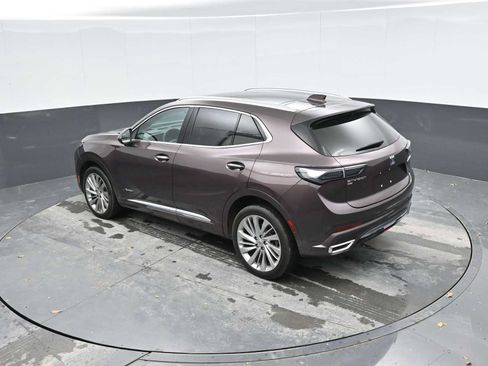 Used 2024 Buick Envision Avenir image 23
