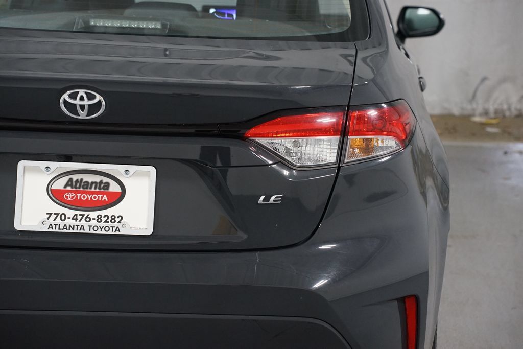 Certified 2025 Toyota Corolla LE FWD image 10