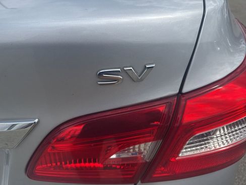 Used 2017 Nissan Sentra SV image 8