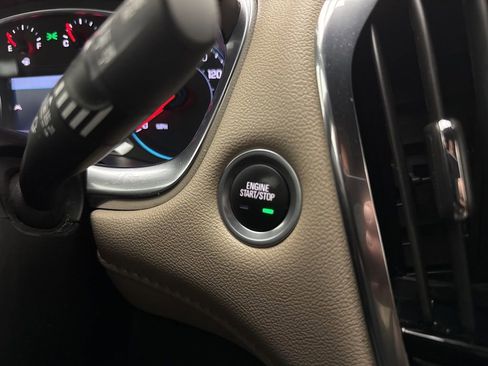 Used 2023 Chevrolet Traverse LT w/ LPO, Cargo Package image 33