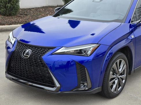 Certified 2025 Lexus UX 300h FWD image 11
