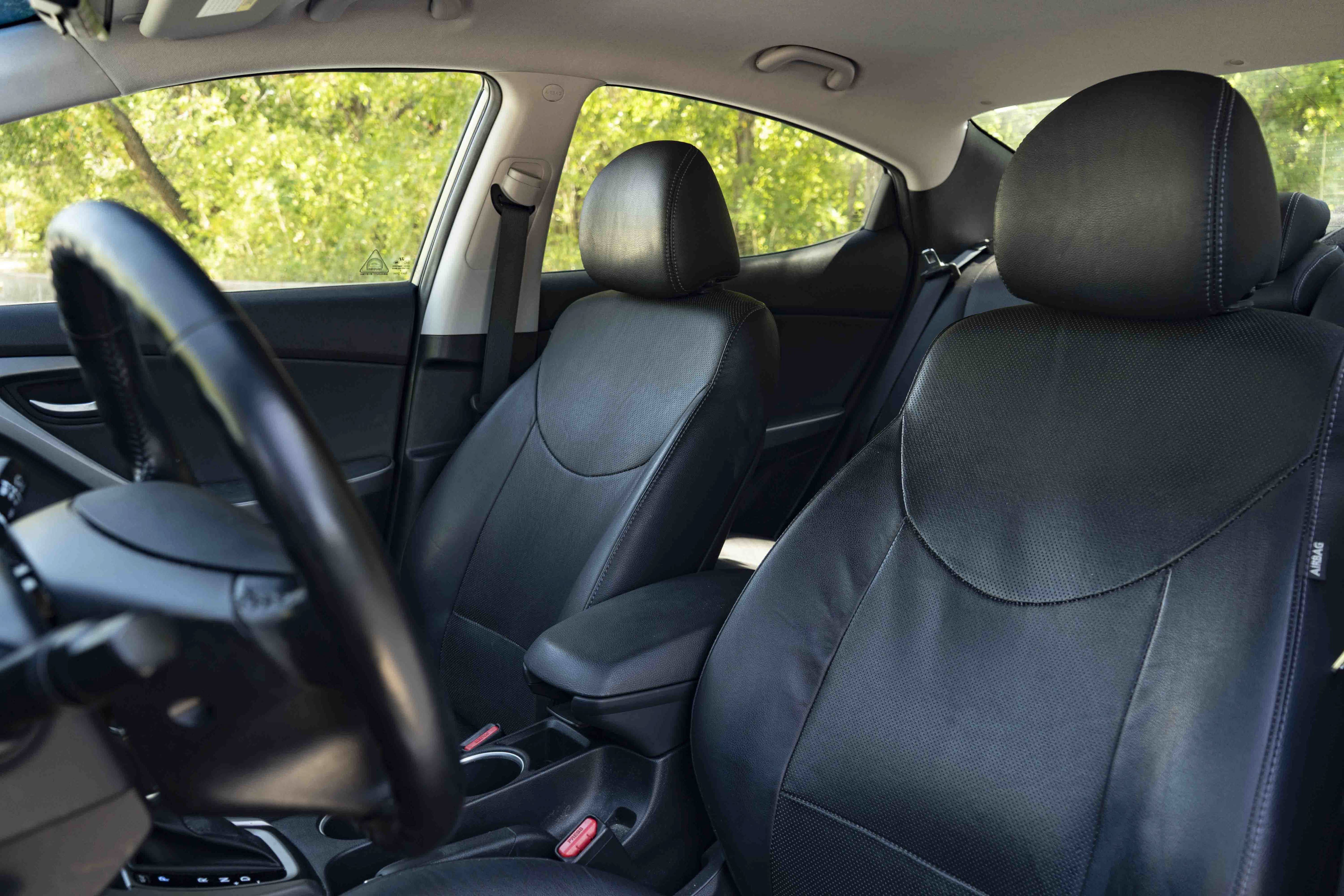 Used 2016 Hyundai Elantra Limited FWD image 17