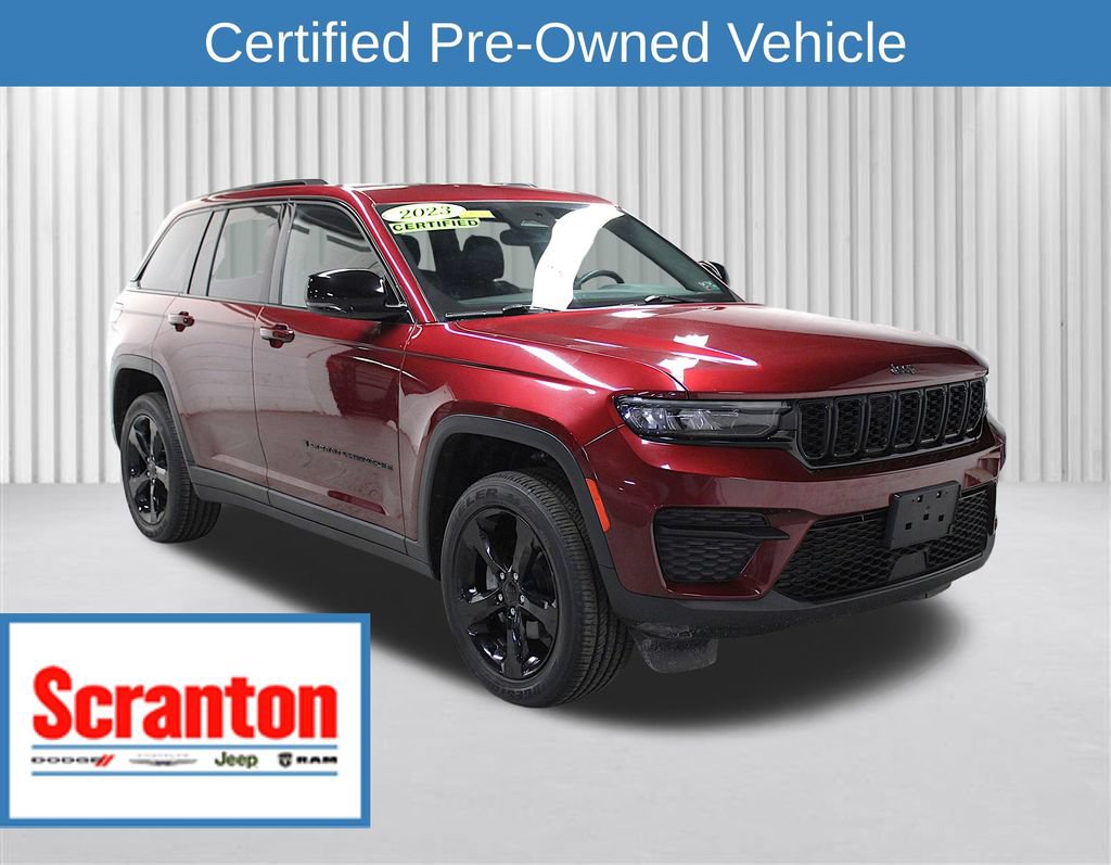 Certified 2023 Jeep Grand Cherokee Altitude AWD/4WD image 1