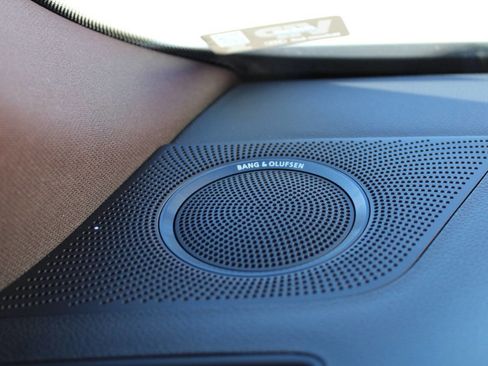 Used 2014 Audi SQ5 Prestige image 16