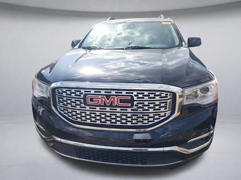Used 2019 GMC Acadia Denali w/ Technology Package image 2