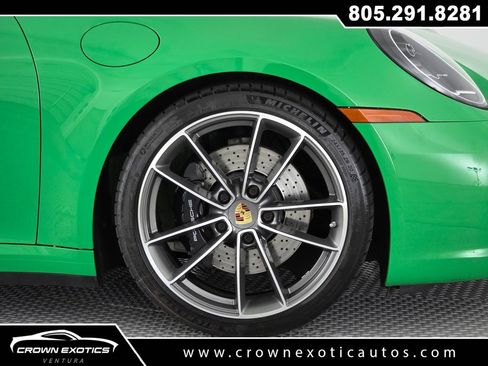 Used 2022 Porsche 911 Carrera S RWD image 9