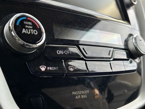 Used 2021 Nissan Murano SV image 37