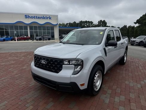 Used 2025 Ford Maverick XL FWD image 32