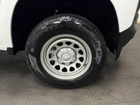 New 2026 Chevrolet Colorado W/T image 13