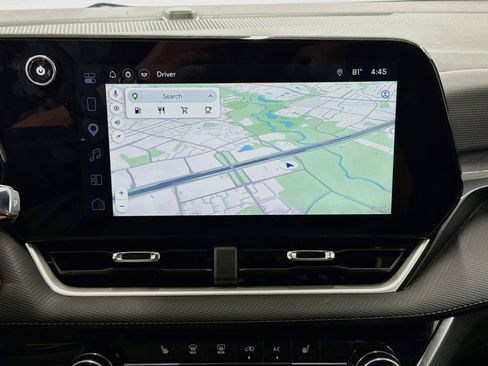 Used 2025 Chevrolet Equinox LT FWD image 22