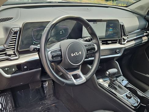 Certified 2023 Kia Sportage EX AWD/4WD image 28