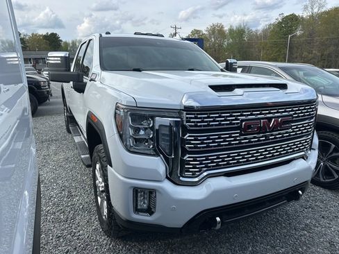 Used 2021 GMC Sierra 2500 Denali w/ Denali Ultimate Package image 2