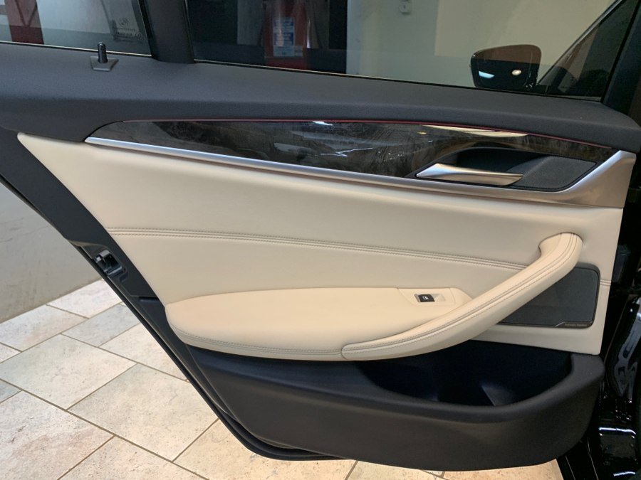 Used 2023 BMW 530i w/ Premium Package RWD image 55
