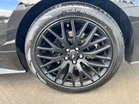 Used 2022 Ford Mustang GT Premium image 39