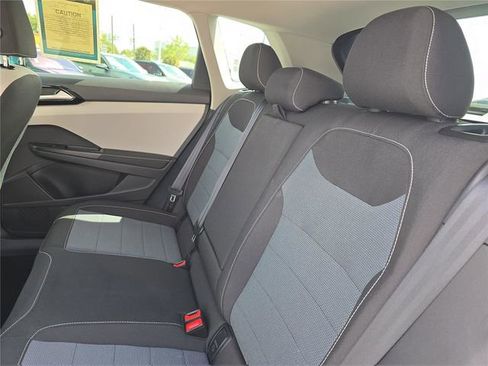 Used 2025 Volkswagen Taos S image 10
