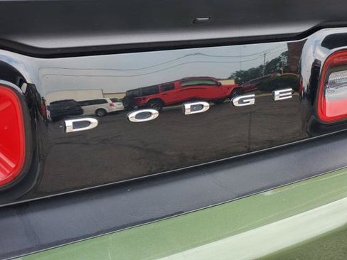 Used 2022 Dodge Challenger R/T w/ Shaker Package RWD image 28