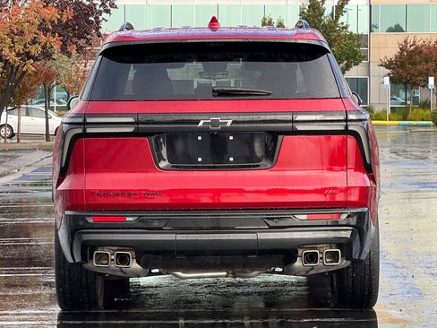 Certified 2024 Chevrolet Traverse RS w/ LPO, Floor Liner Package image 5