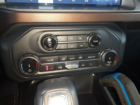 Used 2022 Ford Bronco Outer Banks AWD/4WD image 23