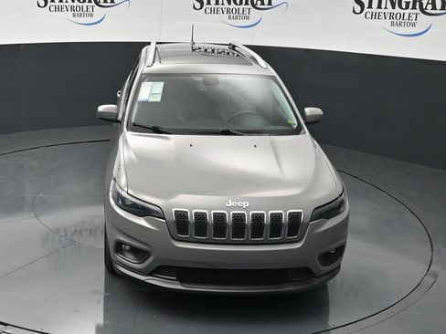 Used 2020 Jeep Cherokee Latitude Plus w/ Comfort/Convenience Group FWD image 31