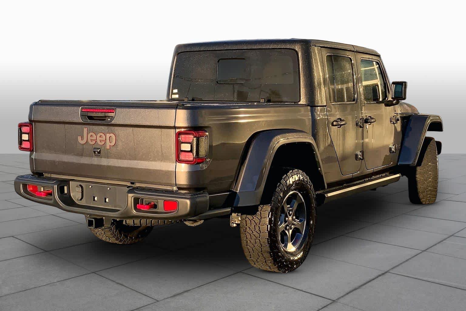Used 2023 Jeep Gladiator Rubicon w/ LED Lighting Group AWD/4WD image 12