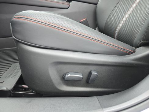 New 2025 Nissan Altima 2.5 SR image 27