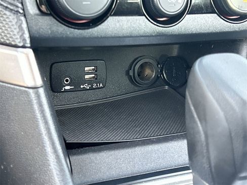 Used 2019 Subaru Forester w/ Alloy Wheel Package image 25