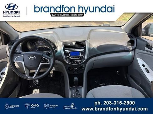 Used 2014 Hyundai Accent GS FWD image 12