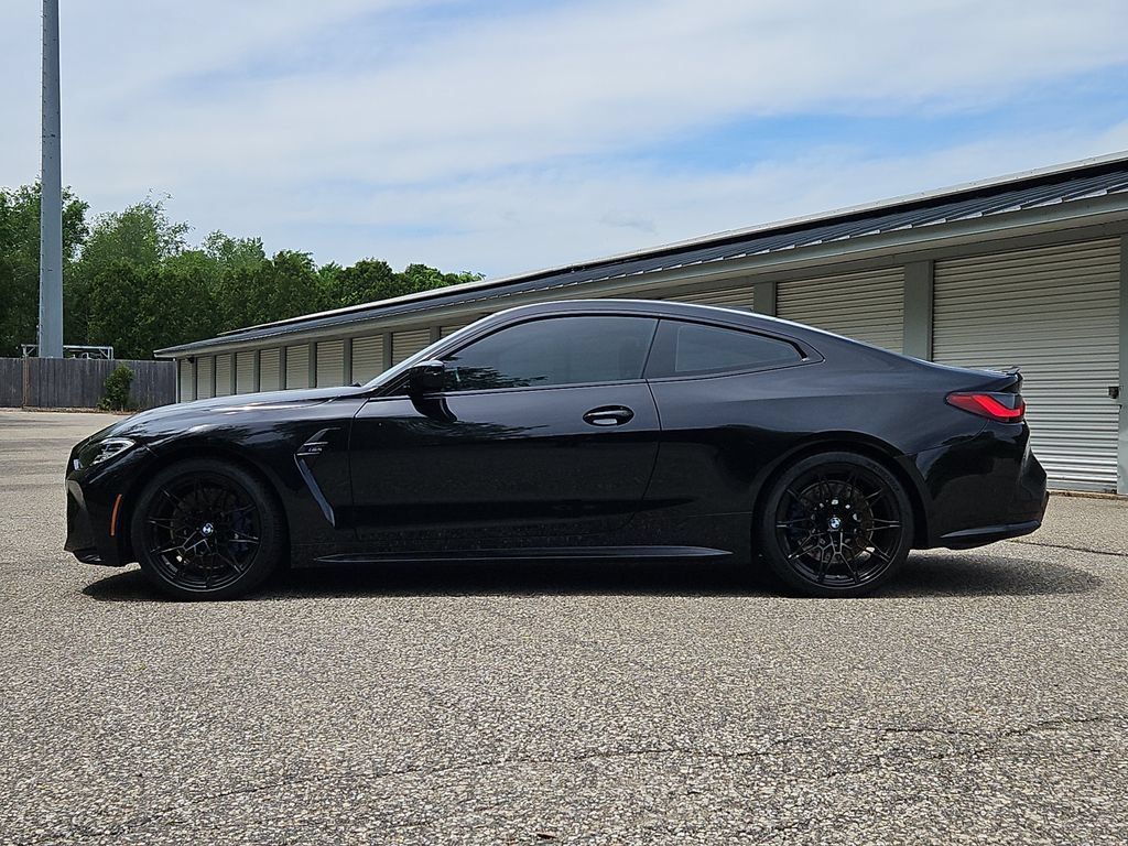 Used 2024 BMW M4 Coupe w/ Executive Package RWD image 2