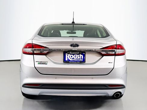 Used 2017 Ford Fusion Energi SE FWD image 6