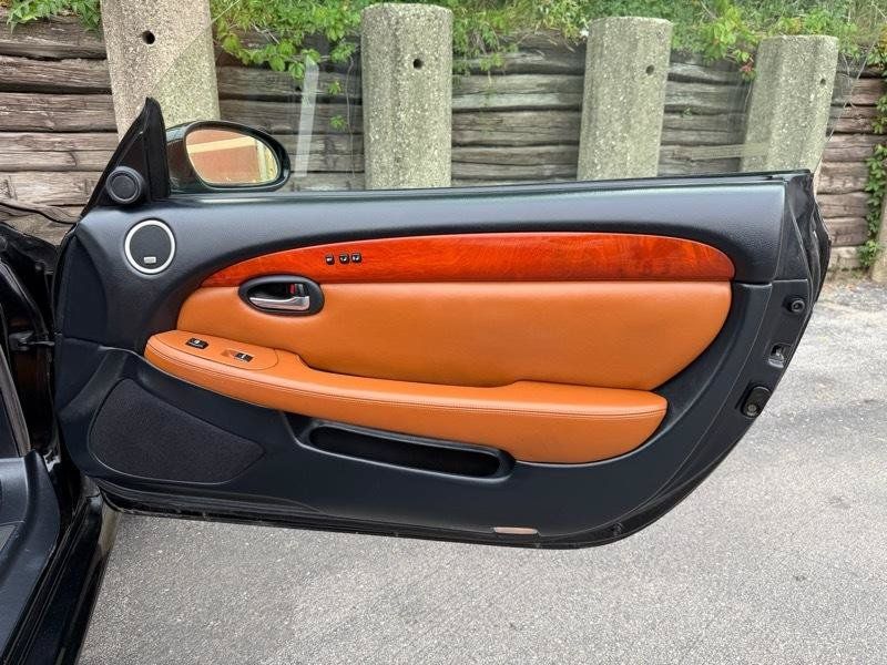 Used 2004 Lexus SC 430 Convertible RWD image 20