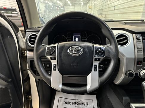 Used 2018 Toyota Tundra SR5 image 13