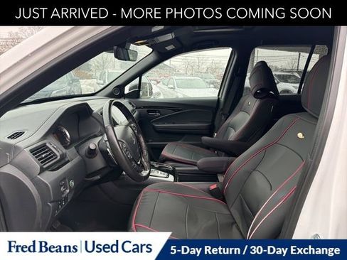 Used 2023 Honda Ridgeline Black Edition image 4