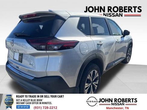 Used 2022 Nissan Rogue SV image 6