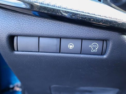 New 2026 Nissan Kicks SR image 15