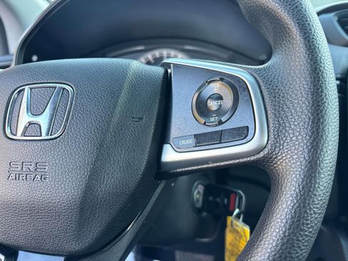 Used 2019 Honda CR-V LX image 19