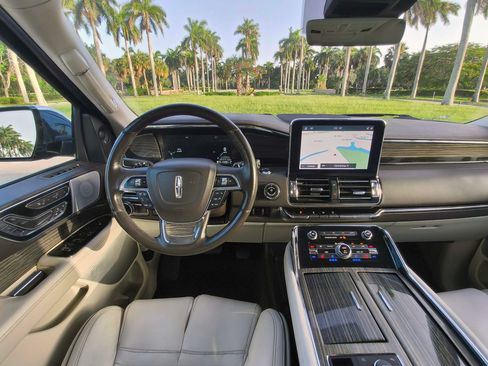 Used 2020 Lincoln Navigator L Black Label AWD/4WD image 30