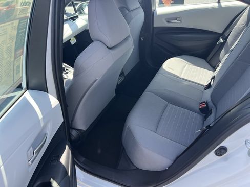 Used 2025 Toyota Corolla SE FWD image 32