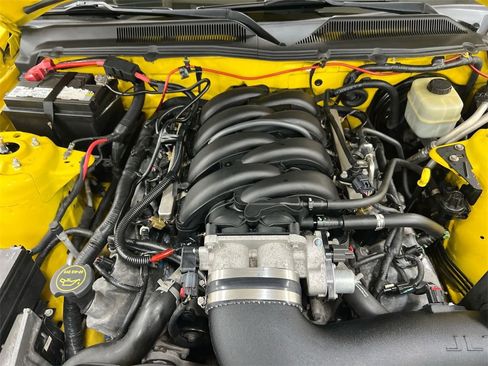 Used 2005 Ford Mustang GT image 22