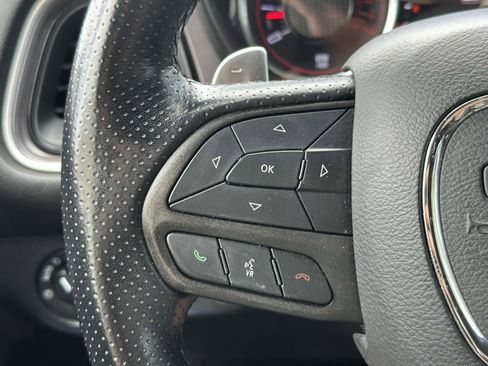 Used 2022 Dodge Challenger R/T image 22