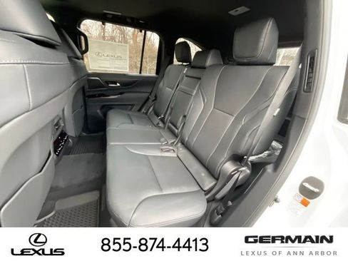 New 2026 Lexus LX 600 4WD w/ Premium Package image 12